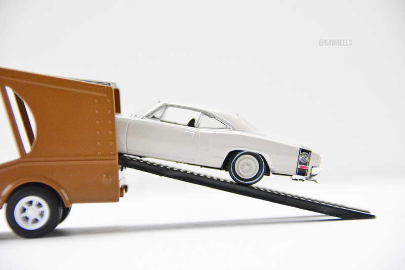 Illustration for article titled Trailer Thursday and BONUS Project Sneak Peek